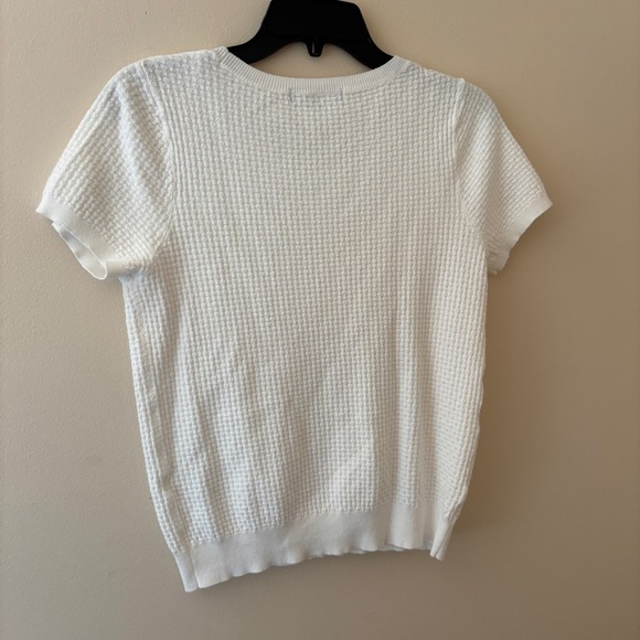 Elegant White Textured Top with Beaded Accents - Picture 2 of 3